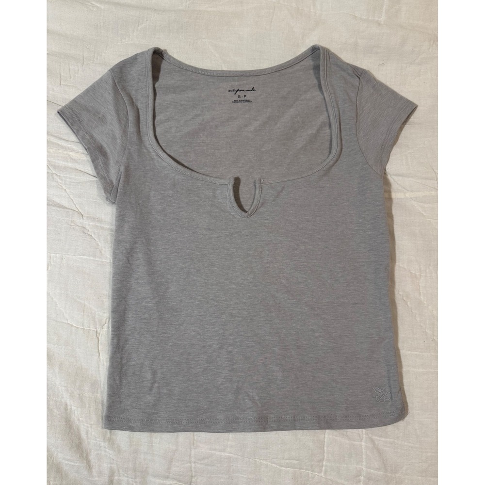 NWOT Out From Under Urban Outfitters Grey Notched Scoop Neck Baby Tee Small
